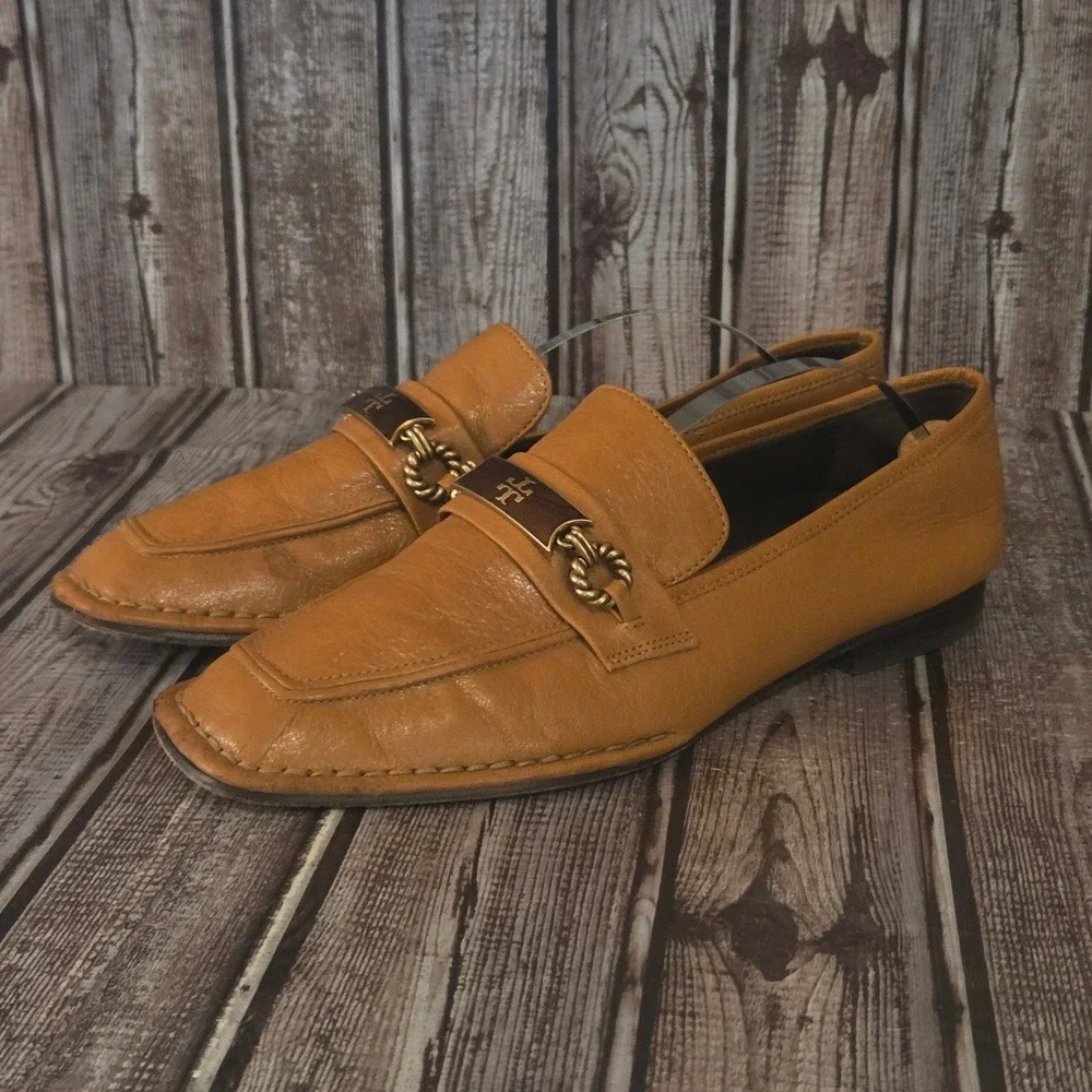 Tory Burch good scuff